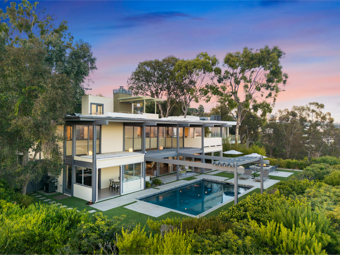 Solara Point | Photo 48