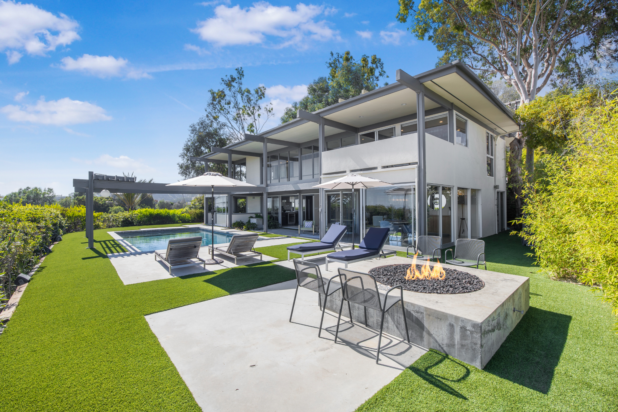 Solara Point | Photo 4