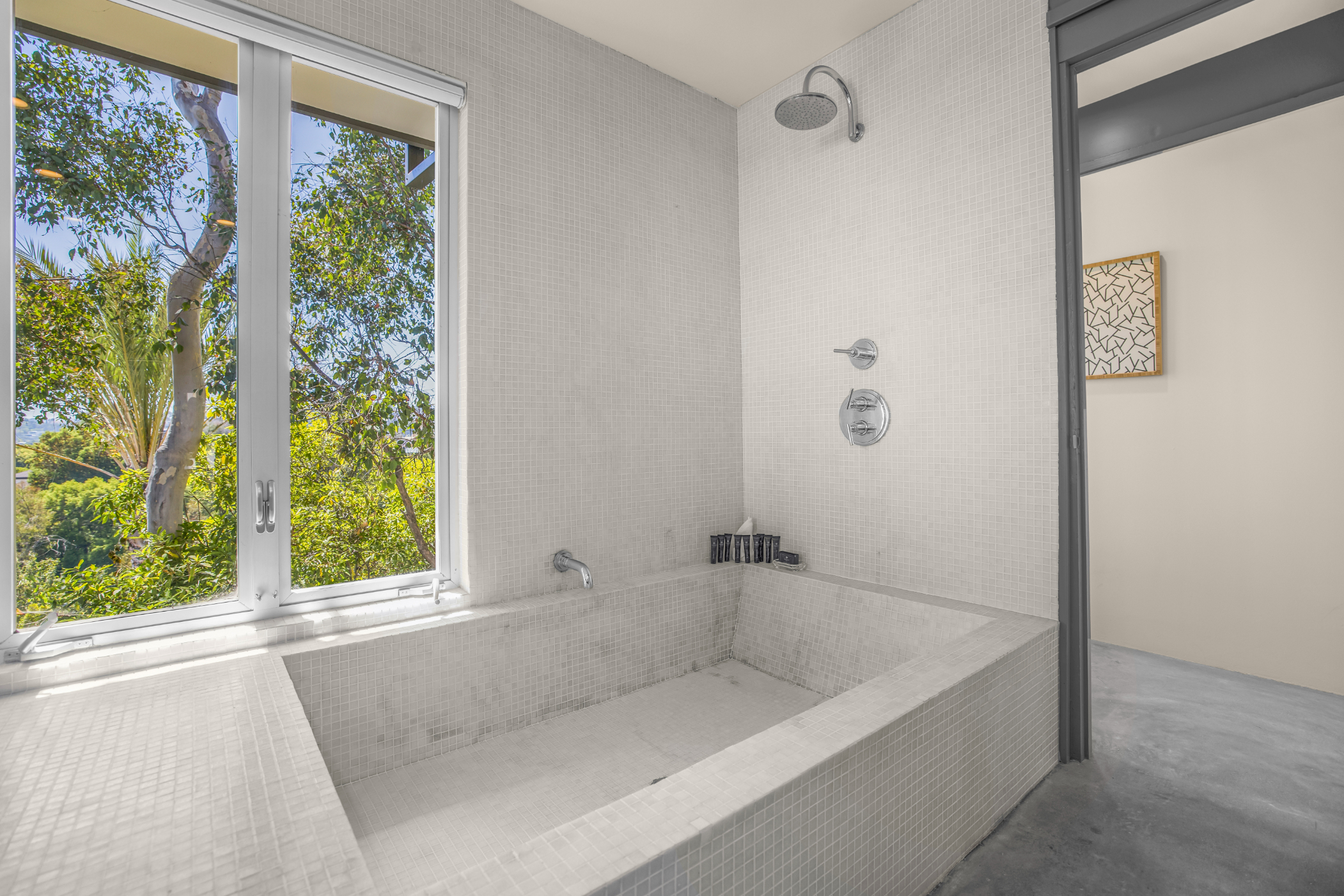 Solara Point | Photo 32