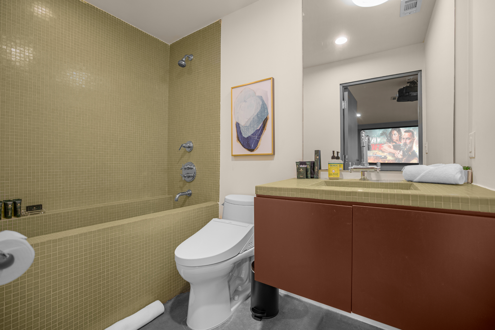 Solara Point | Photo 38