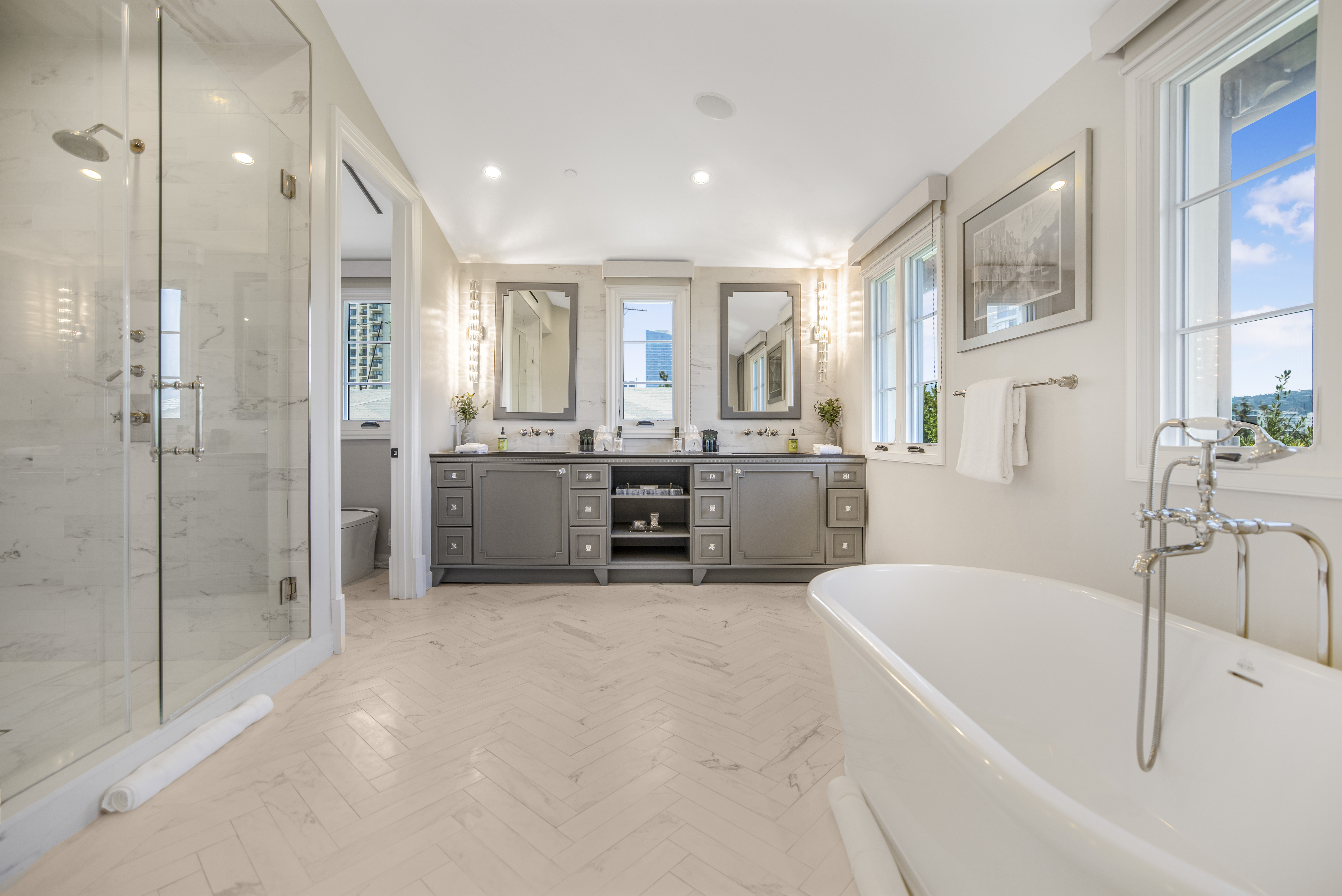 Spalding BH Mansion | Photo 36