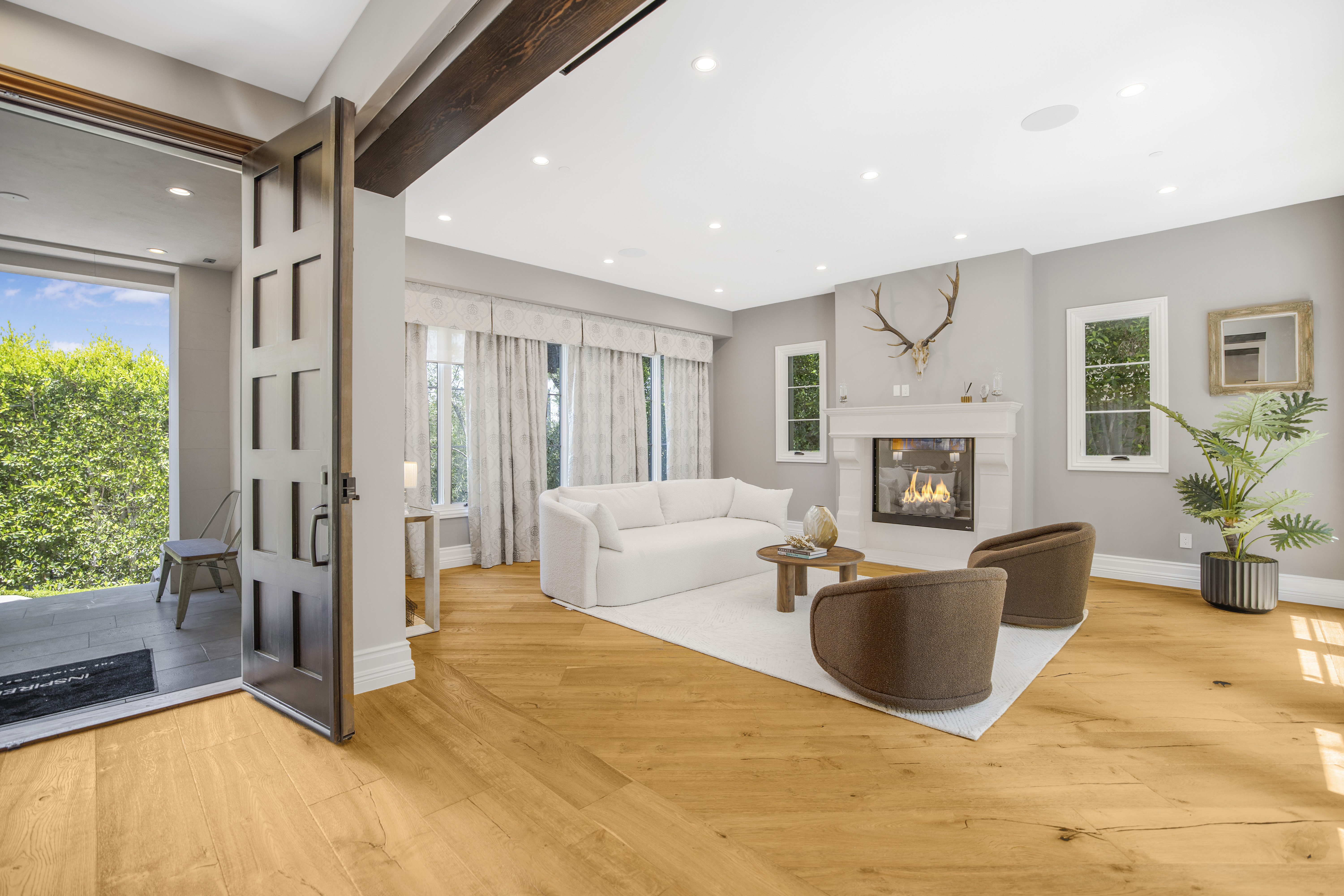 Spalding BH Mansion | Photo 25