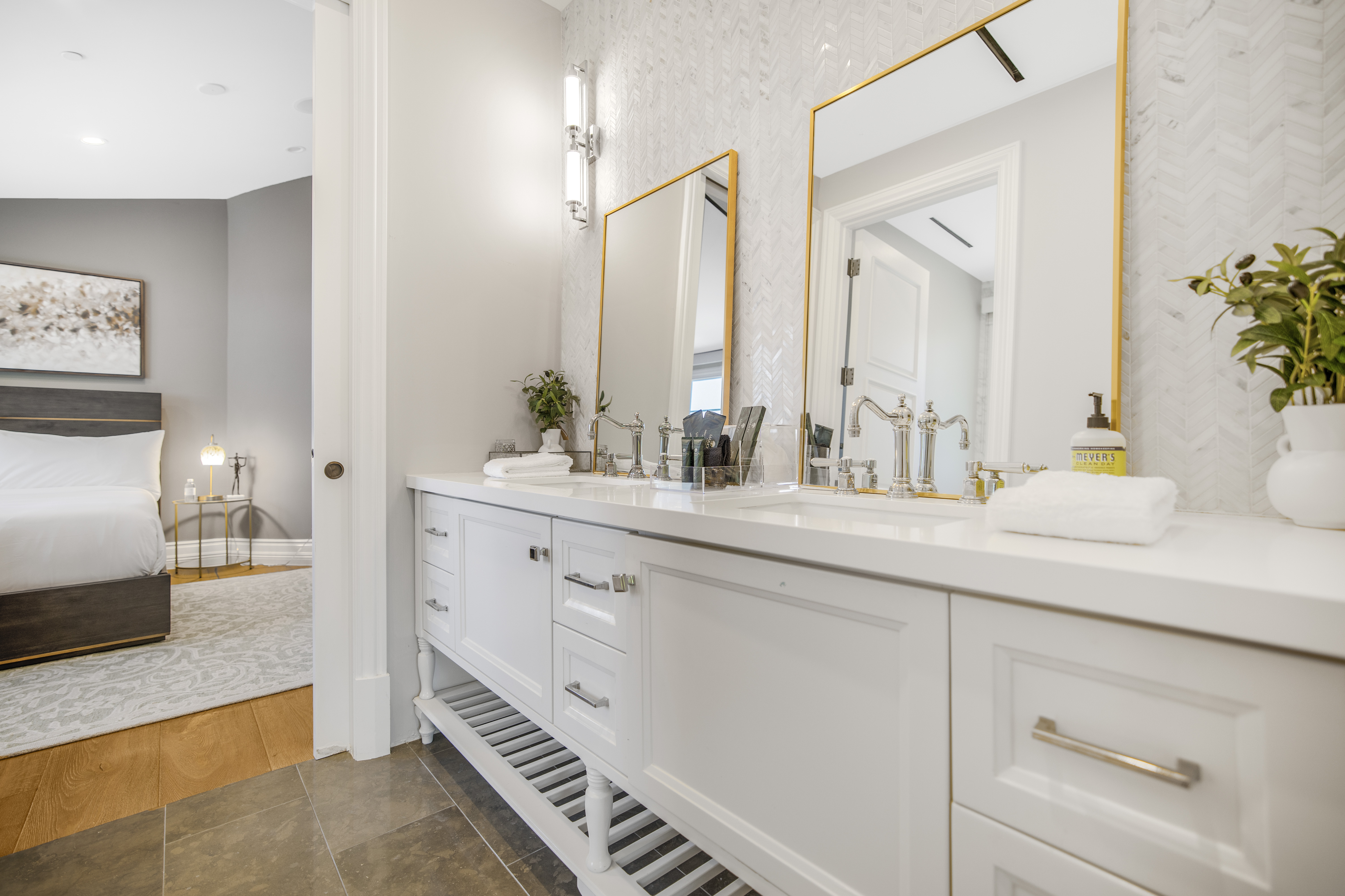 Spalding BH Mansion | Photo 48