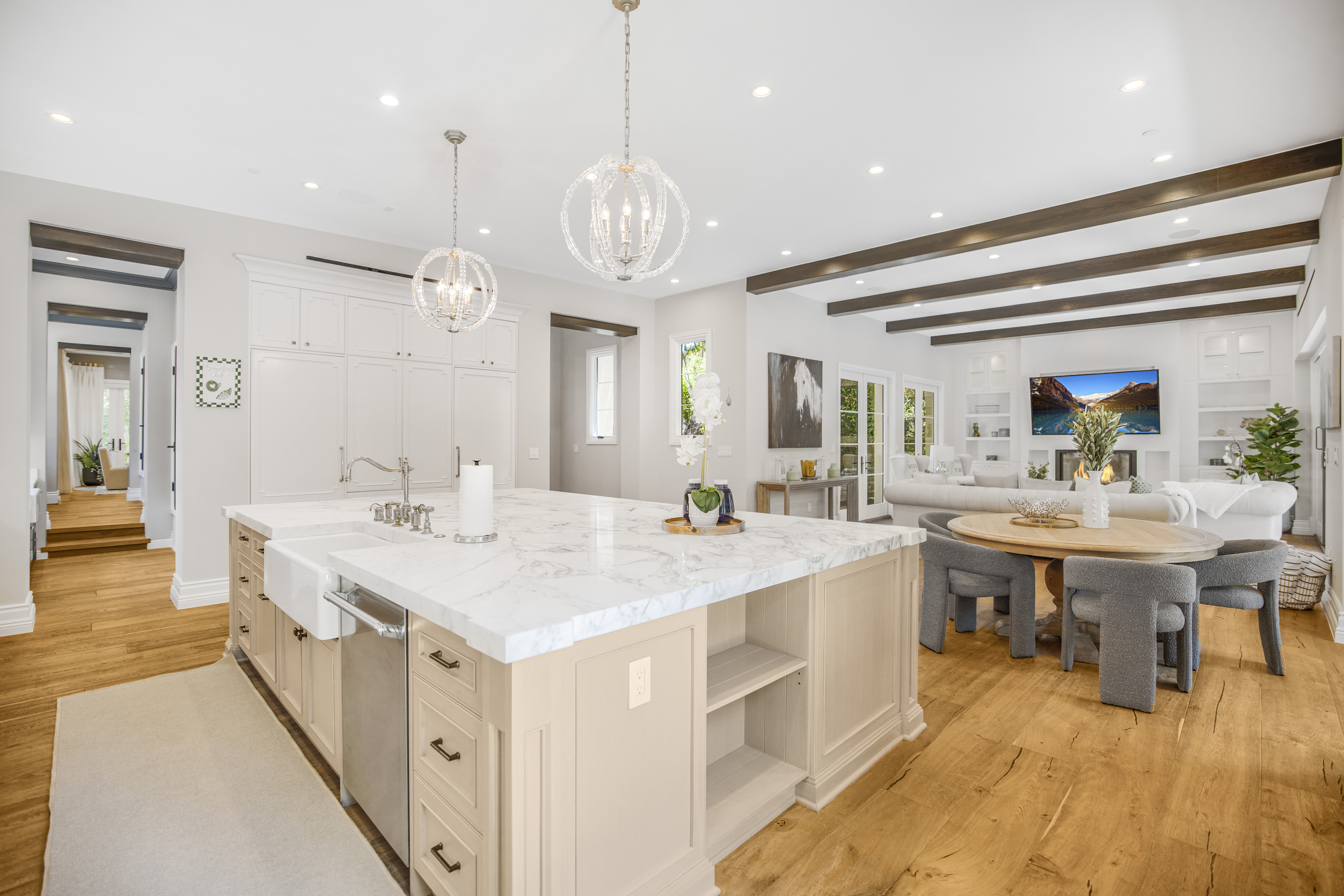 Spalding BH Mansion | Photo 17