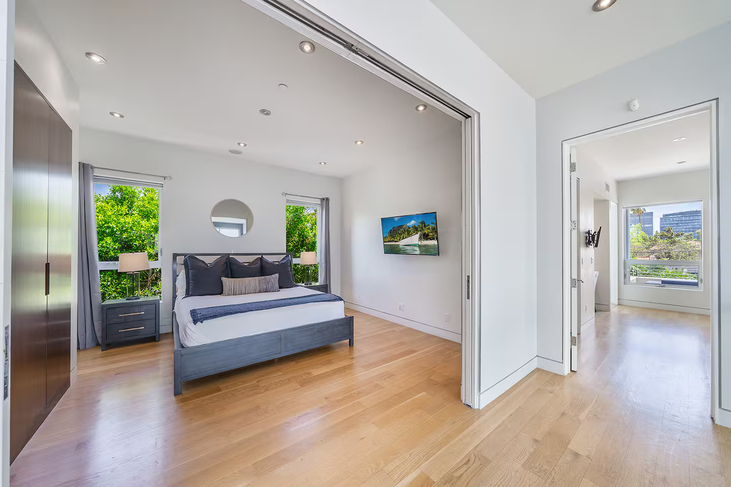 Drexel Modern | Photo 19