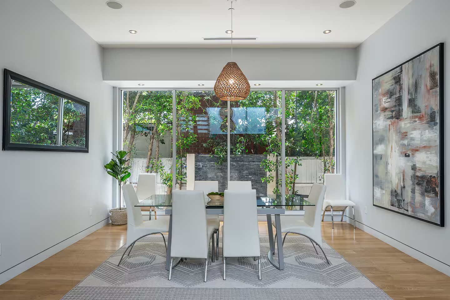 Drexel Modern | Photo 12