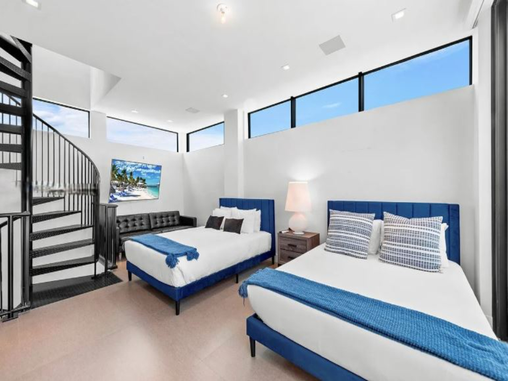 Bayview Drive | Photo 31