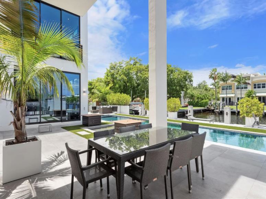 Bayview Drive | Photo 48