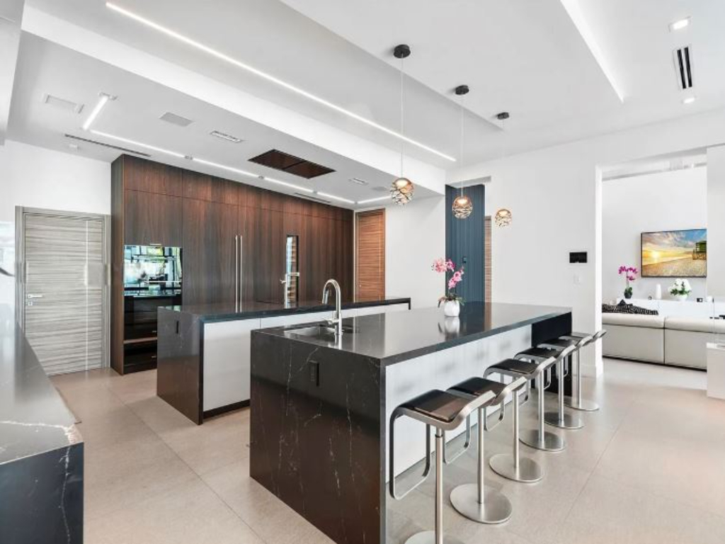 Bayview Drive | Photo 11