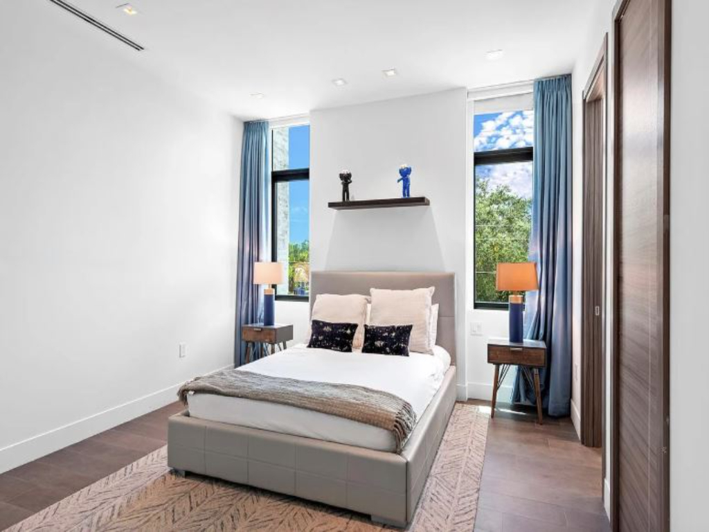 Bayview Drive | Photo 26