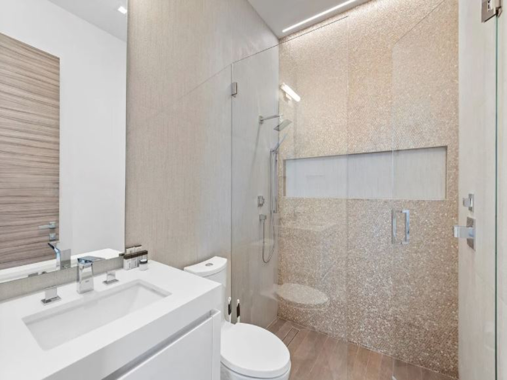 Bayview Drive | Photo 29