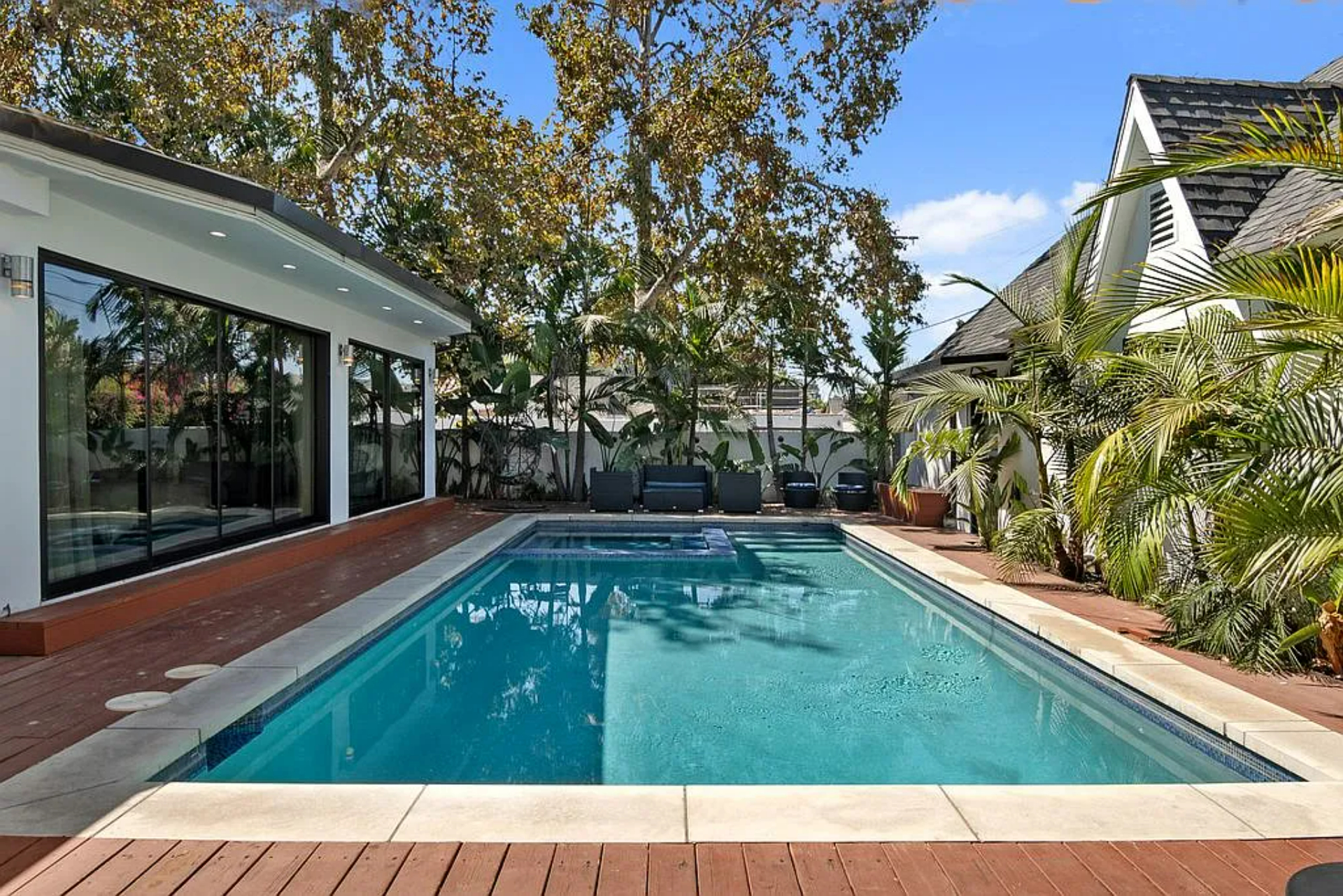 Mansfield Modern | Photo 32