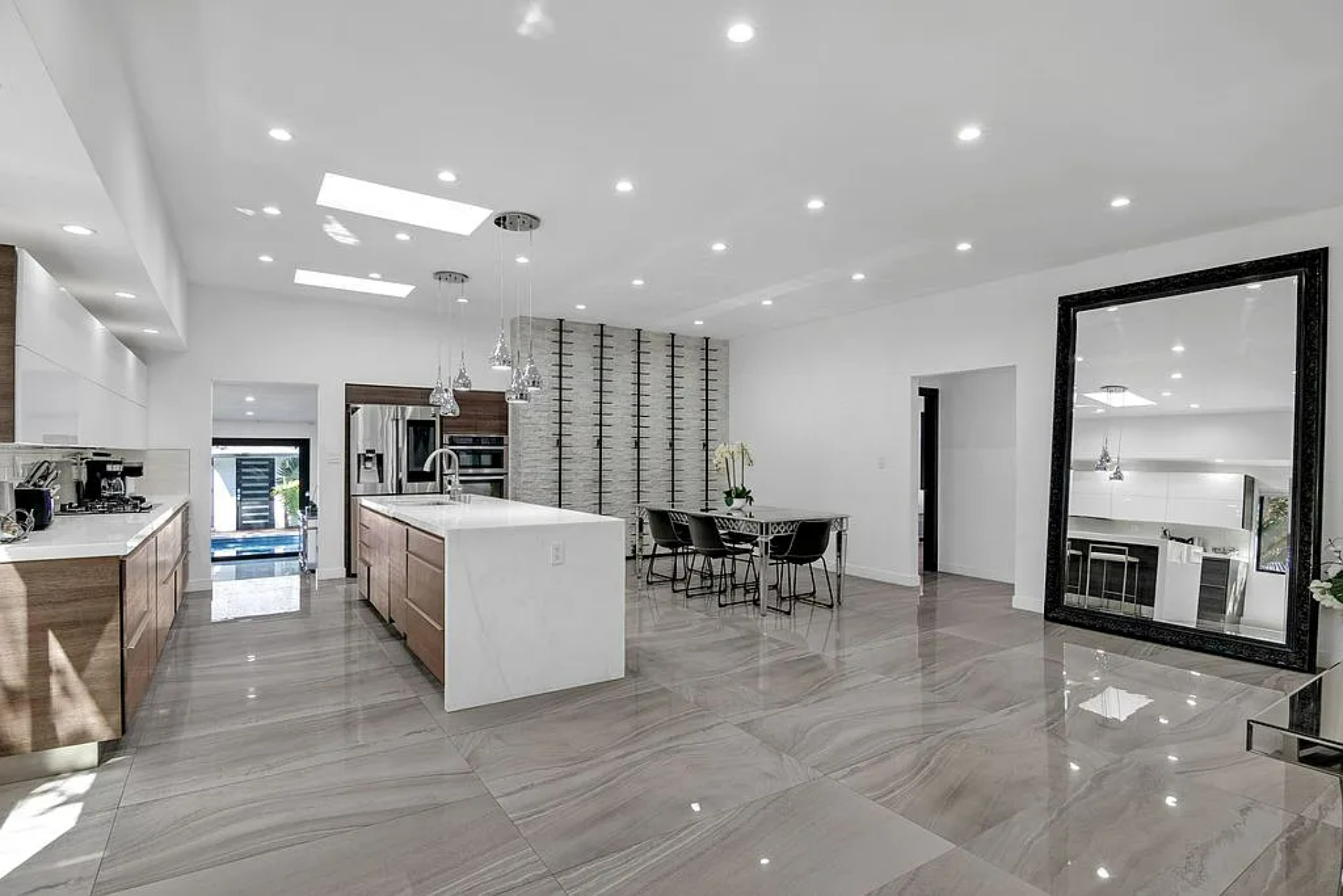 Mansfield Modern | Photo 8