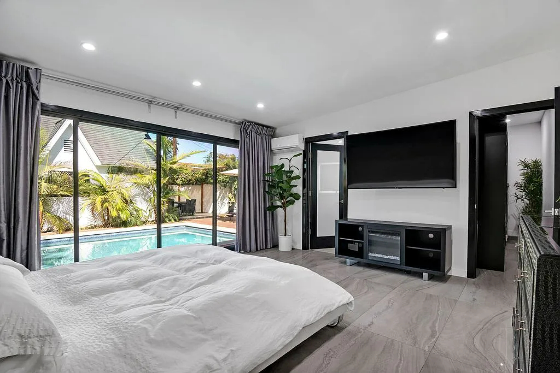 Mansfield Modern | Photo 25