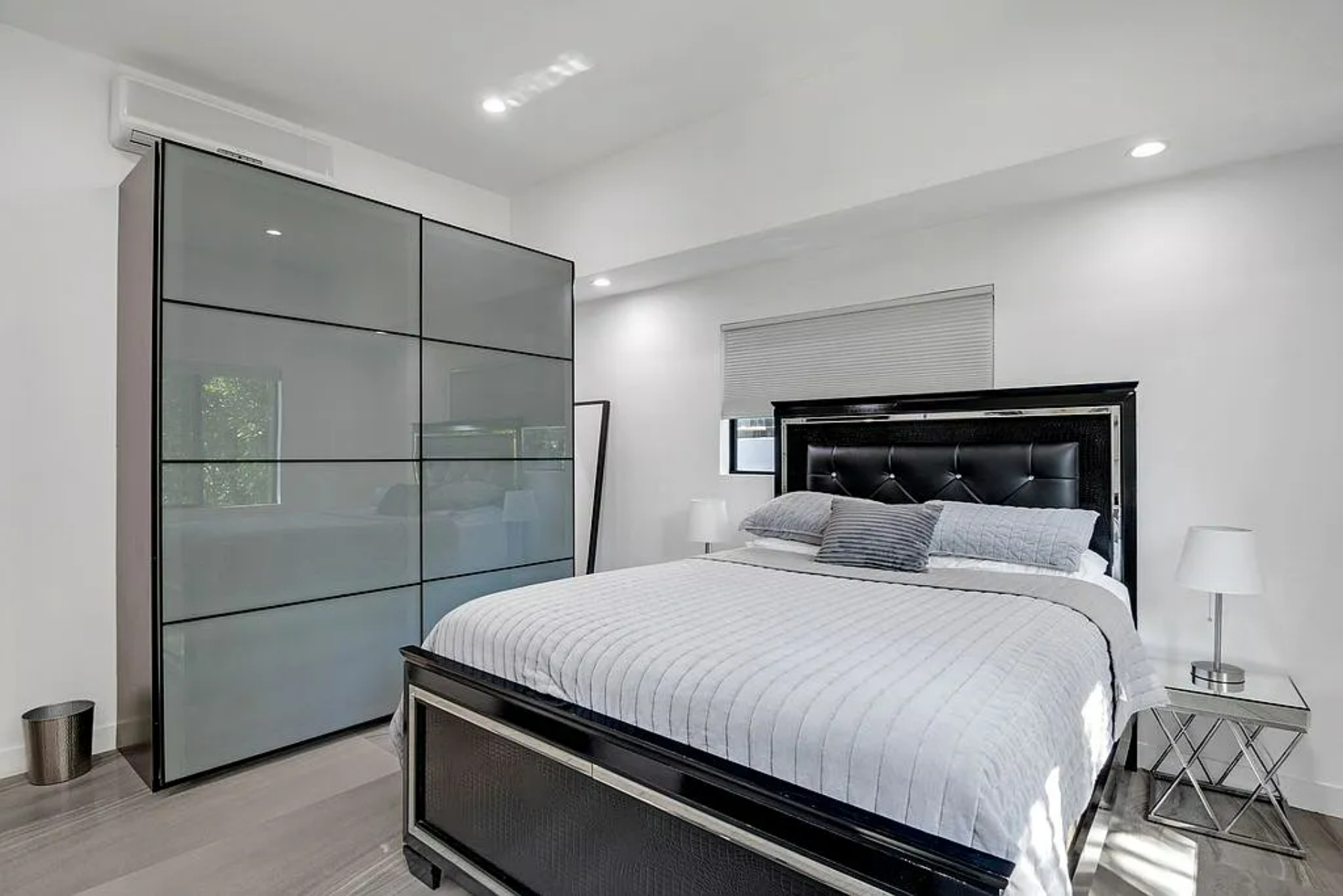 Mansfield Modern | Photo 15