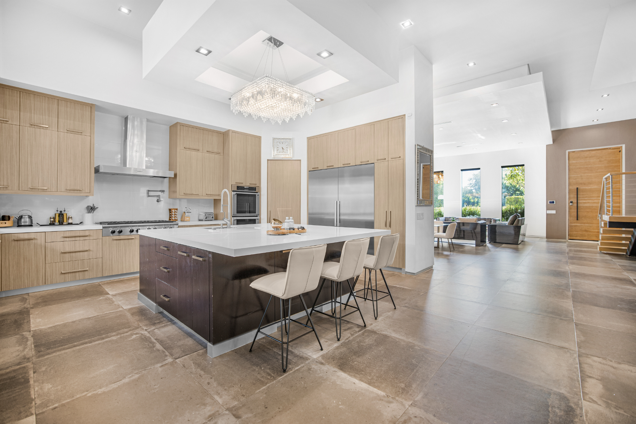 Louise Modern | Photo 20