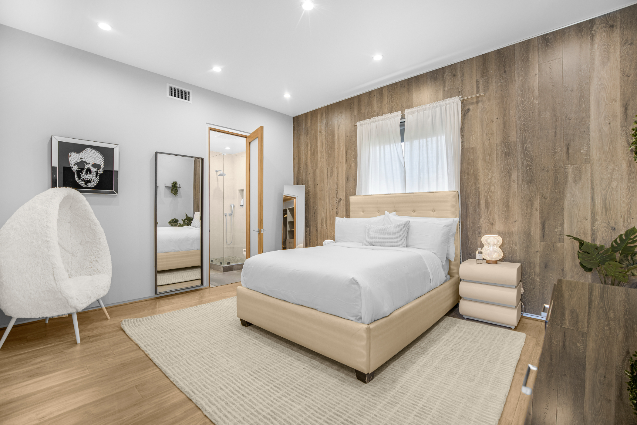 Louise Modern | Photo 37