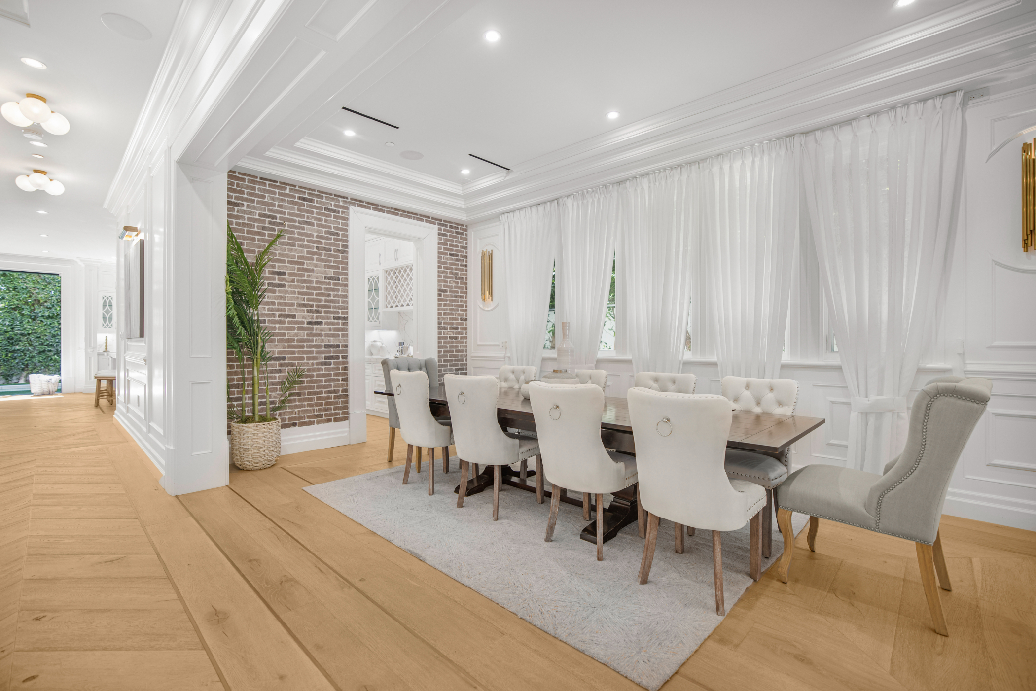 Spaulding Ave Farmhouse | Photo 21