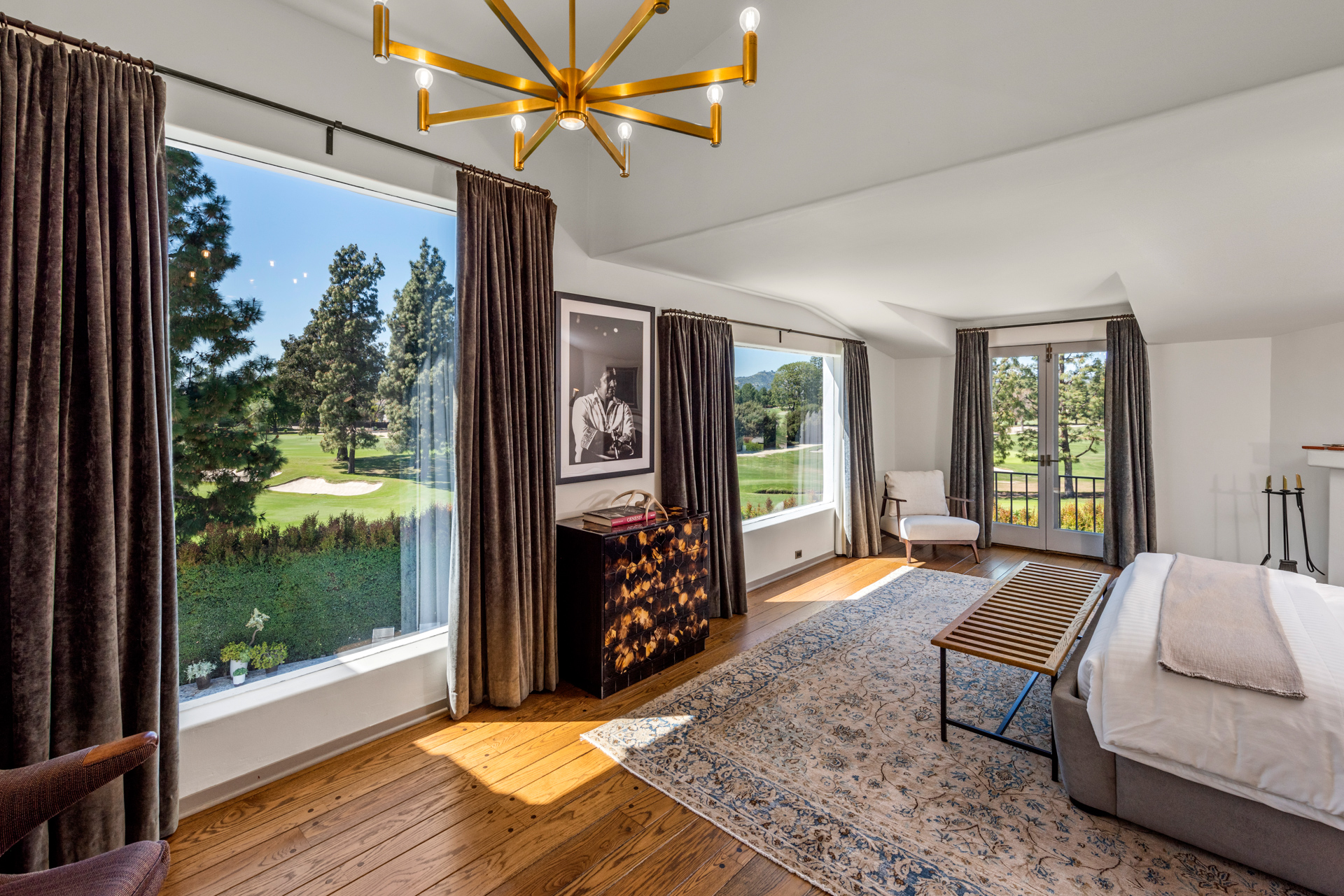 Howard Hughes Estate | Photo 42