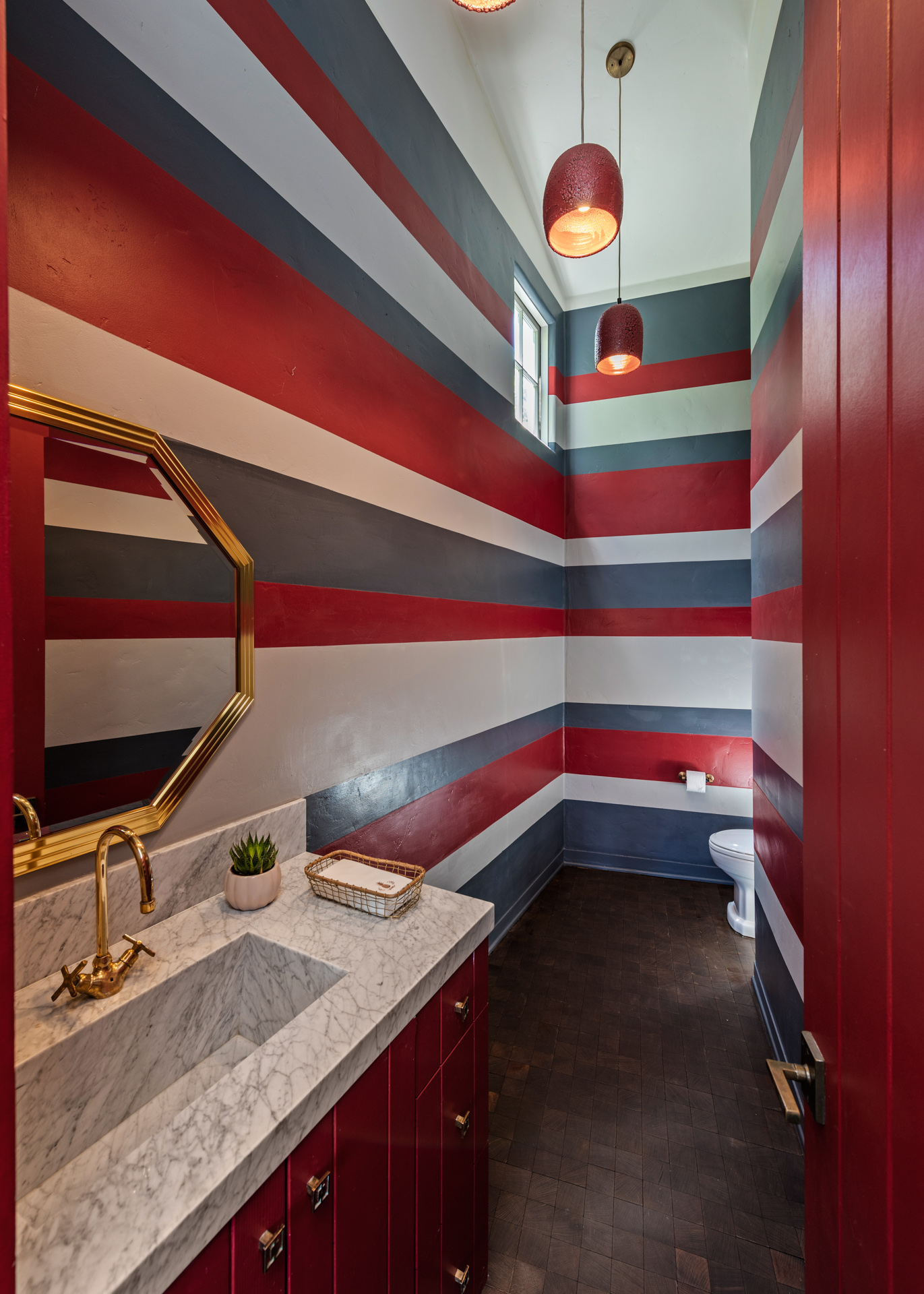 Howard Hughes Estate | Photo 29