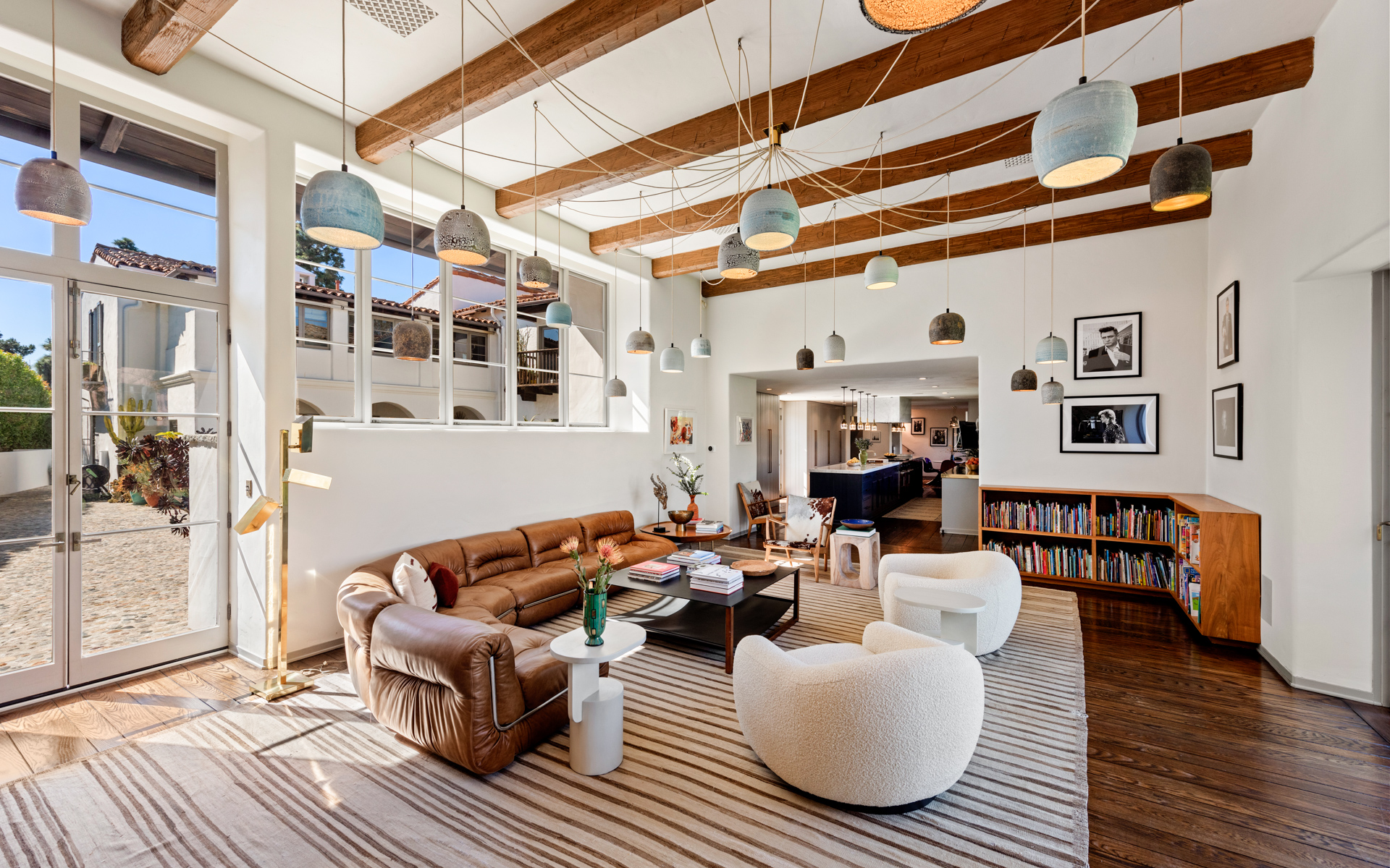 Howard Hughes Estate | Photo 35