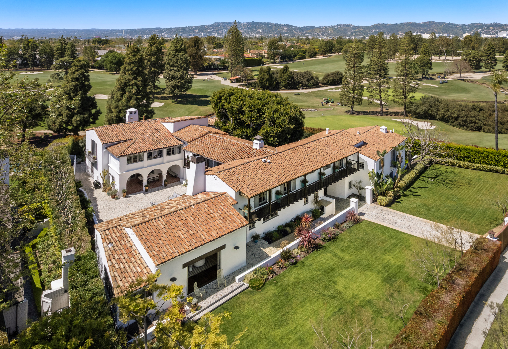 Howard Hughes Estate | Photo 89