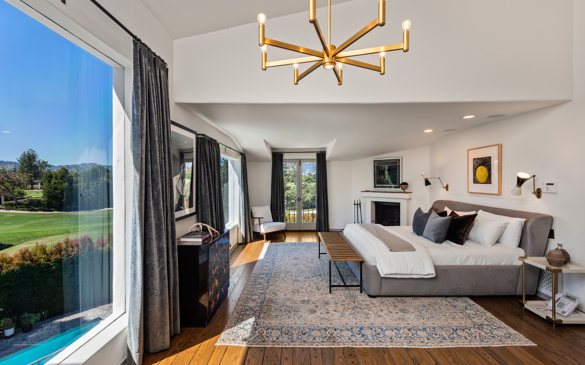 Howard Hughes Estate | Photo 39