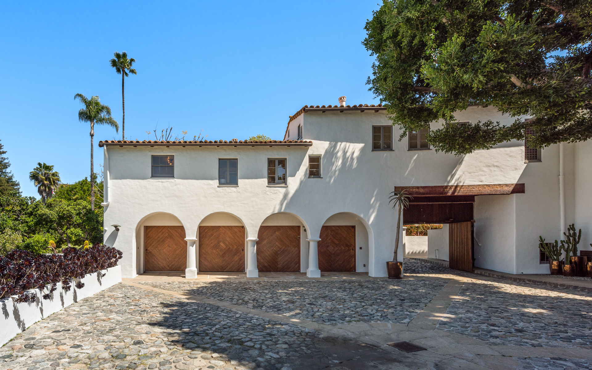 Howard Hughes Estate | Photo 67