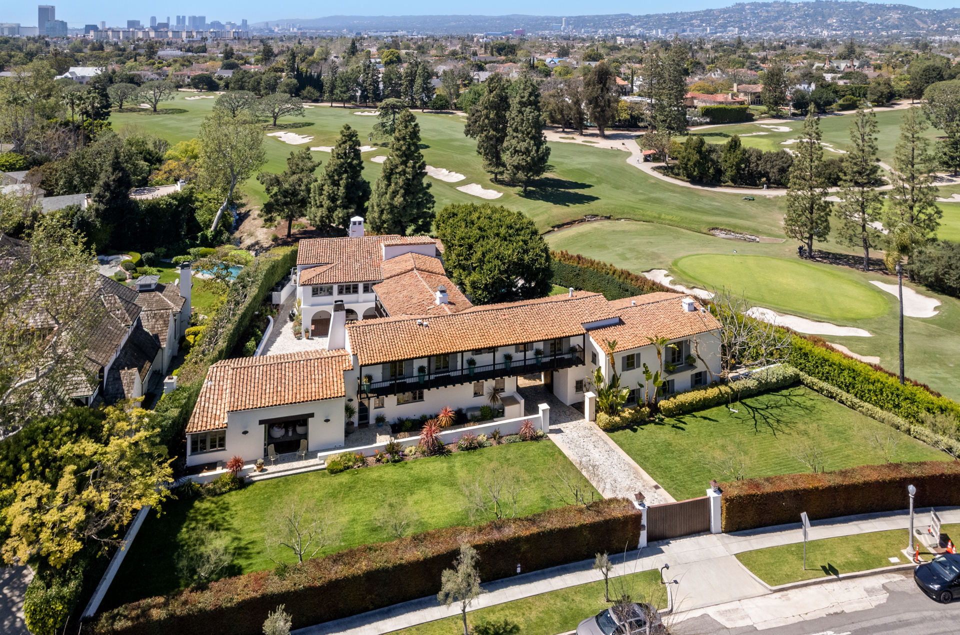 Howard Hughes Estate | Photo 91