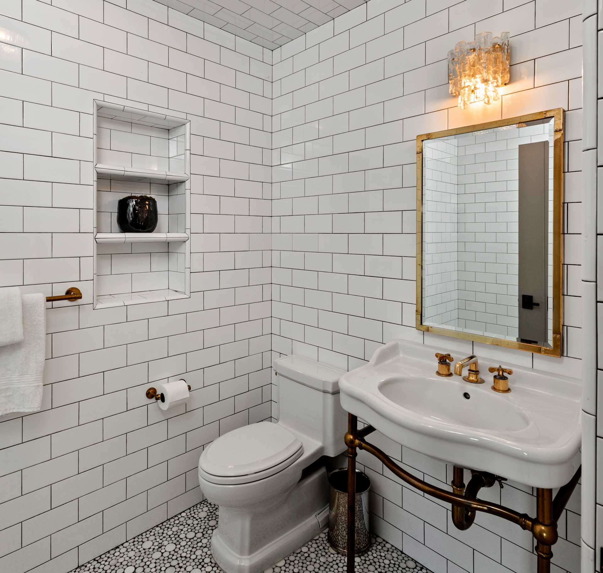 Howard Hughes Estate | Photo 54