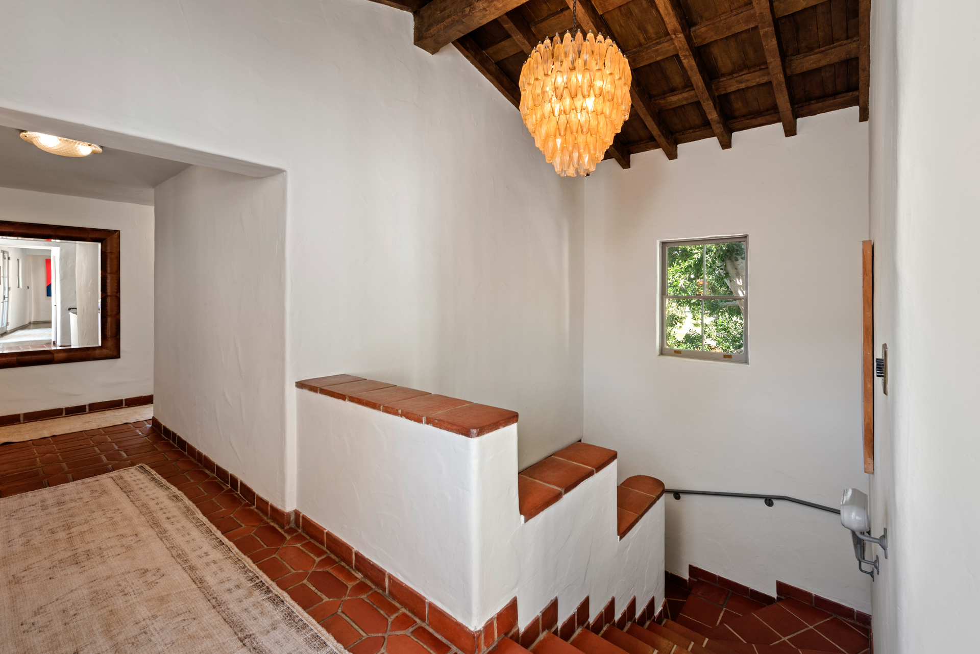 Howard Hughes Estate | Photo 32