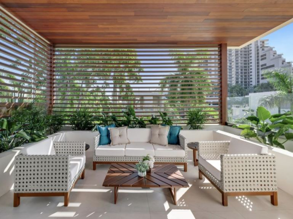 Venetian Drive | Photo 51