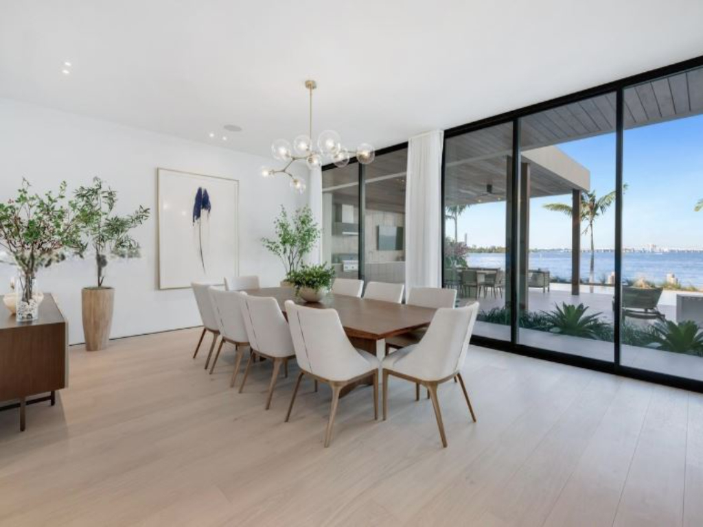 Venetian Drive | Photo 23