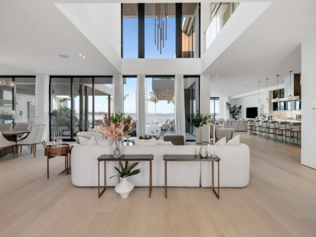 Venetian Drive | Photo 19