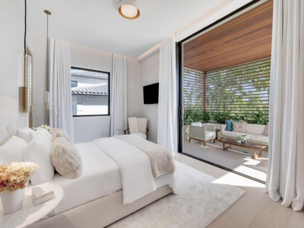 Venetian Drive | Photo 38