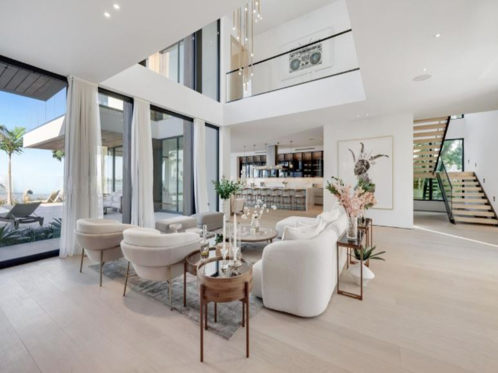 Venetian Drive | Photo 22