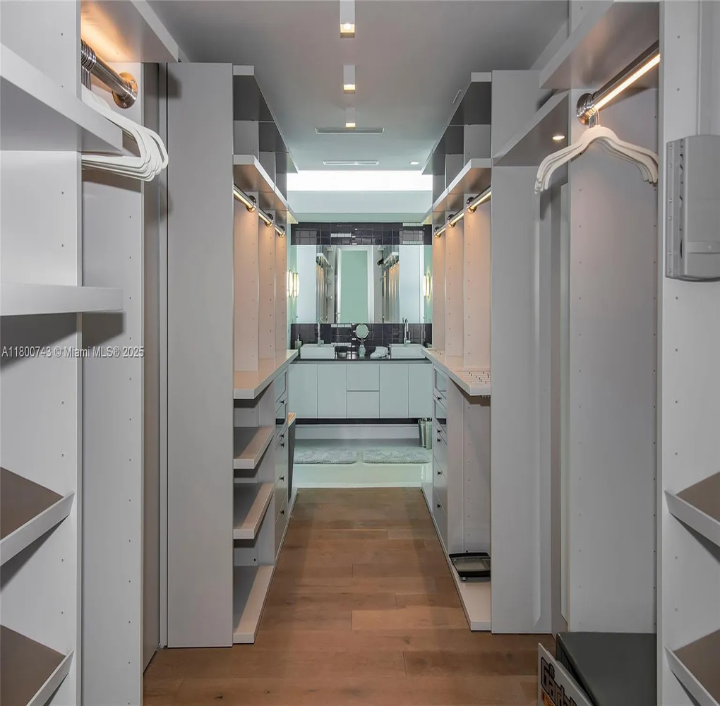 Hibiscus Dr | Photo 8