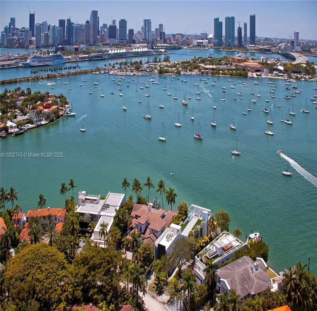 Hibiscus Dr | Photo 14