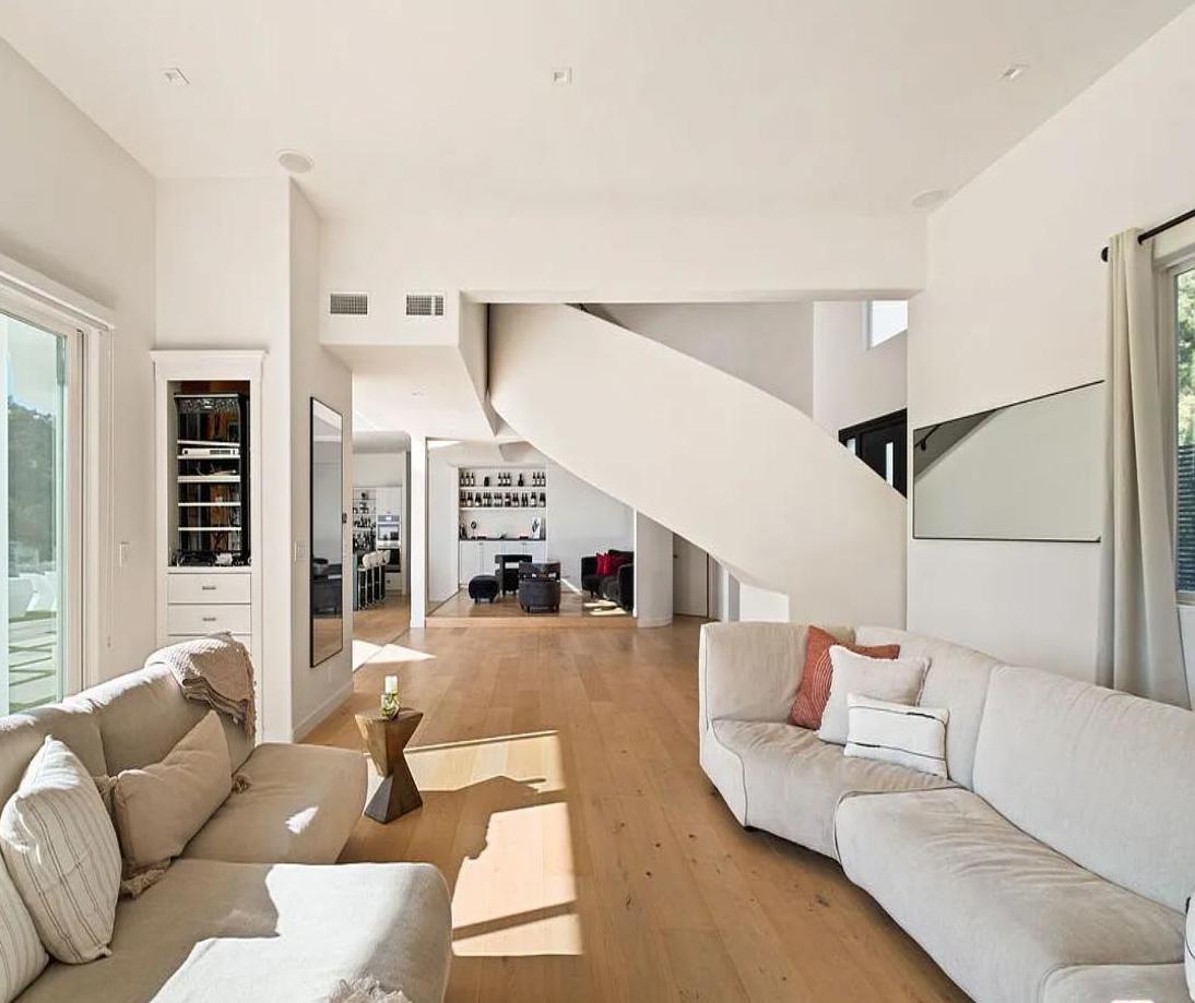 Electra Drive | Photo 11