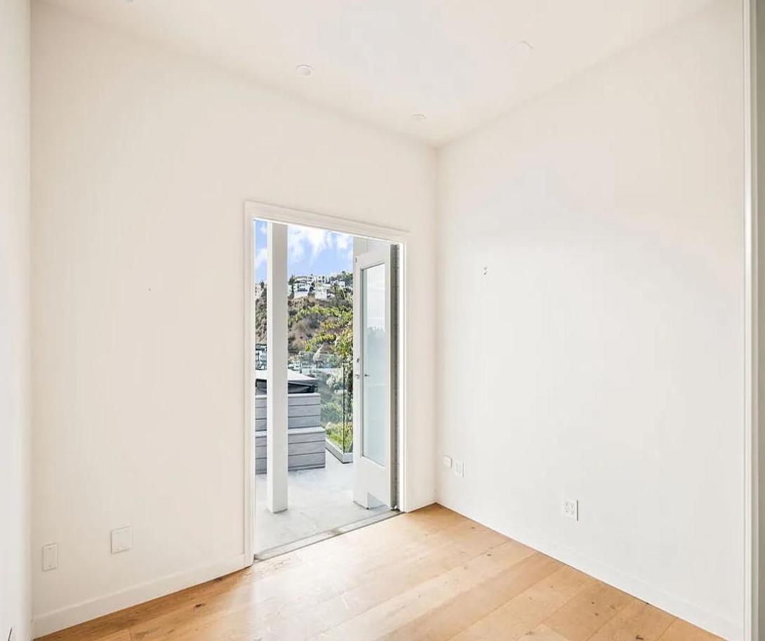 Electra Drive | Photo 24