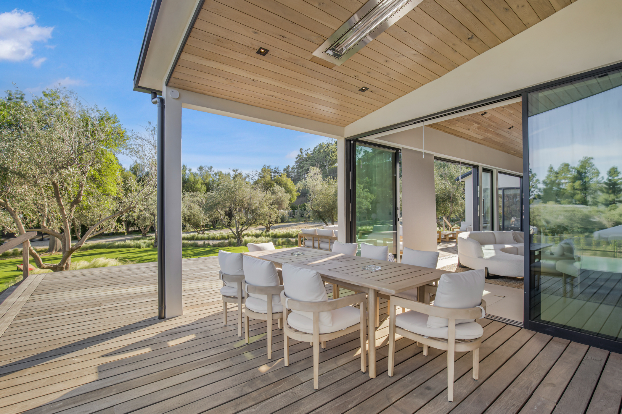 Lechusa Estate | Photo 32