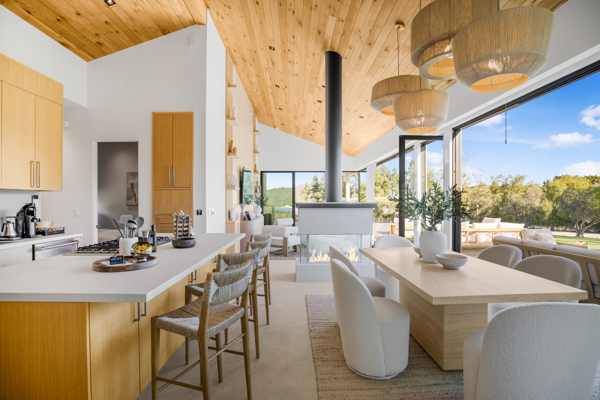 Lechusa Estate | Photo 8