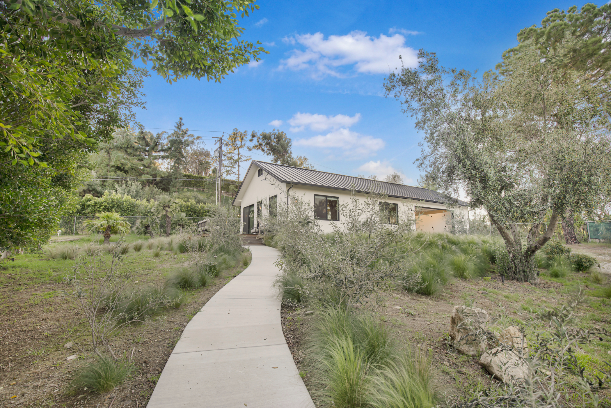 Lechusa Estate | Photo 33