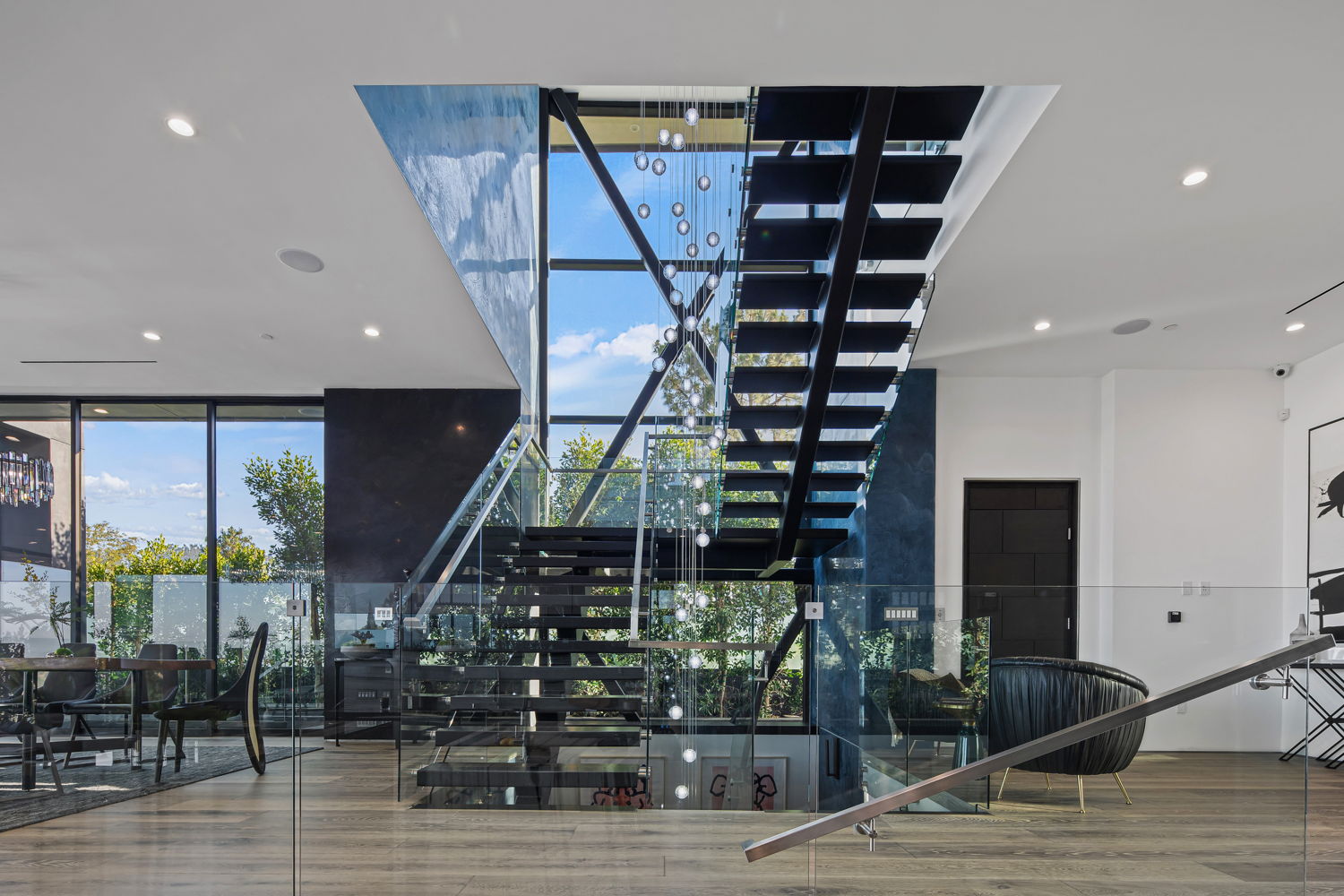 The Donella Mansion | Photo 16