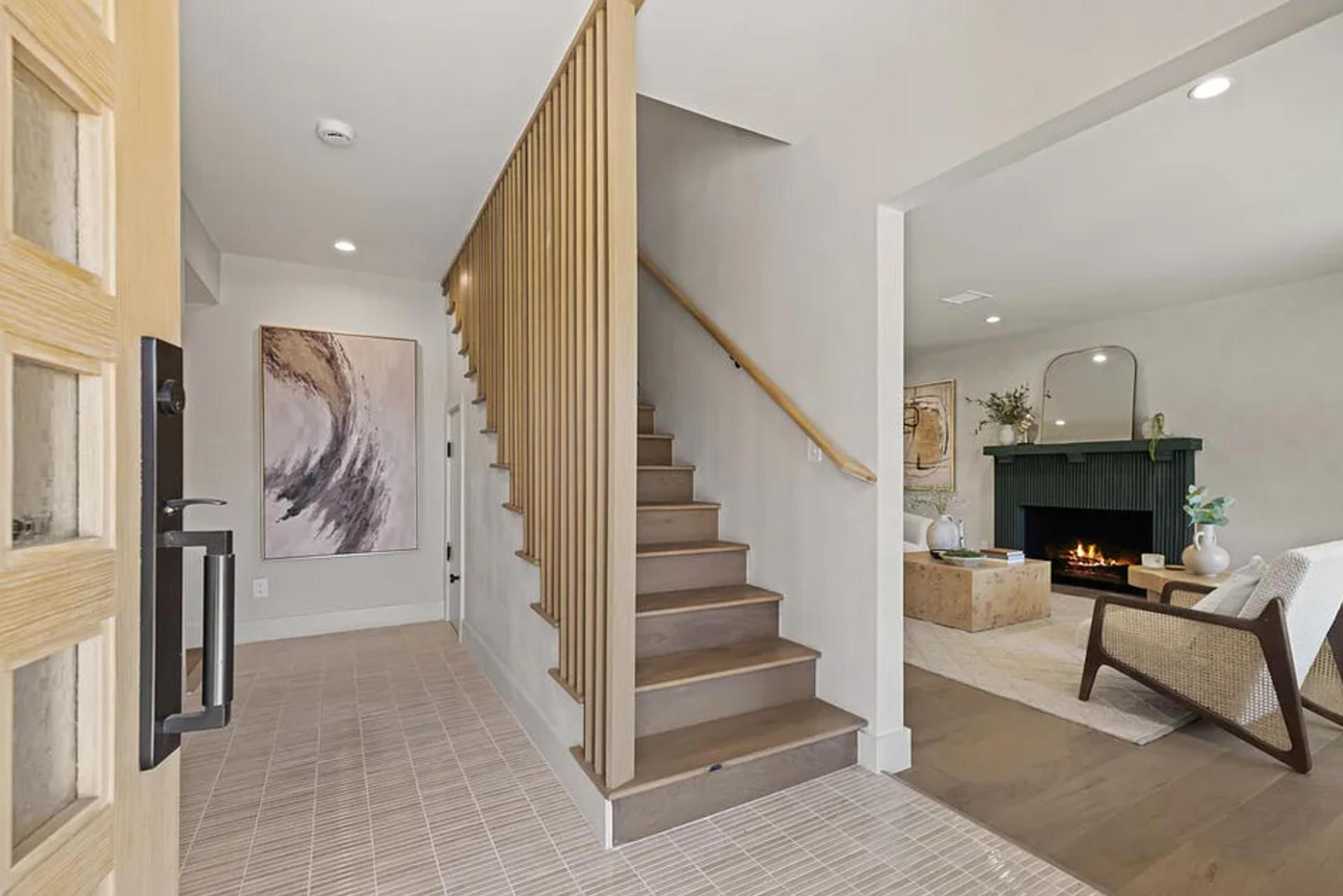 The Dona Modern | Photo 17