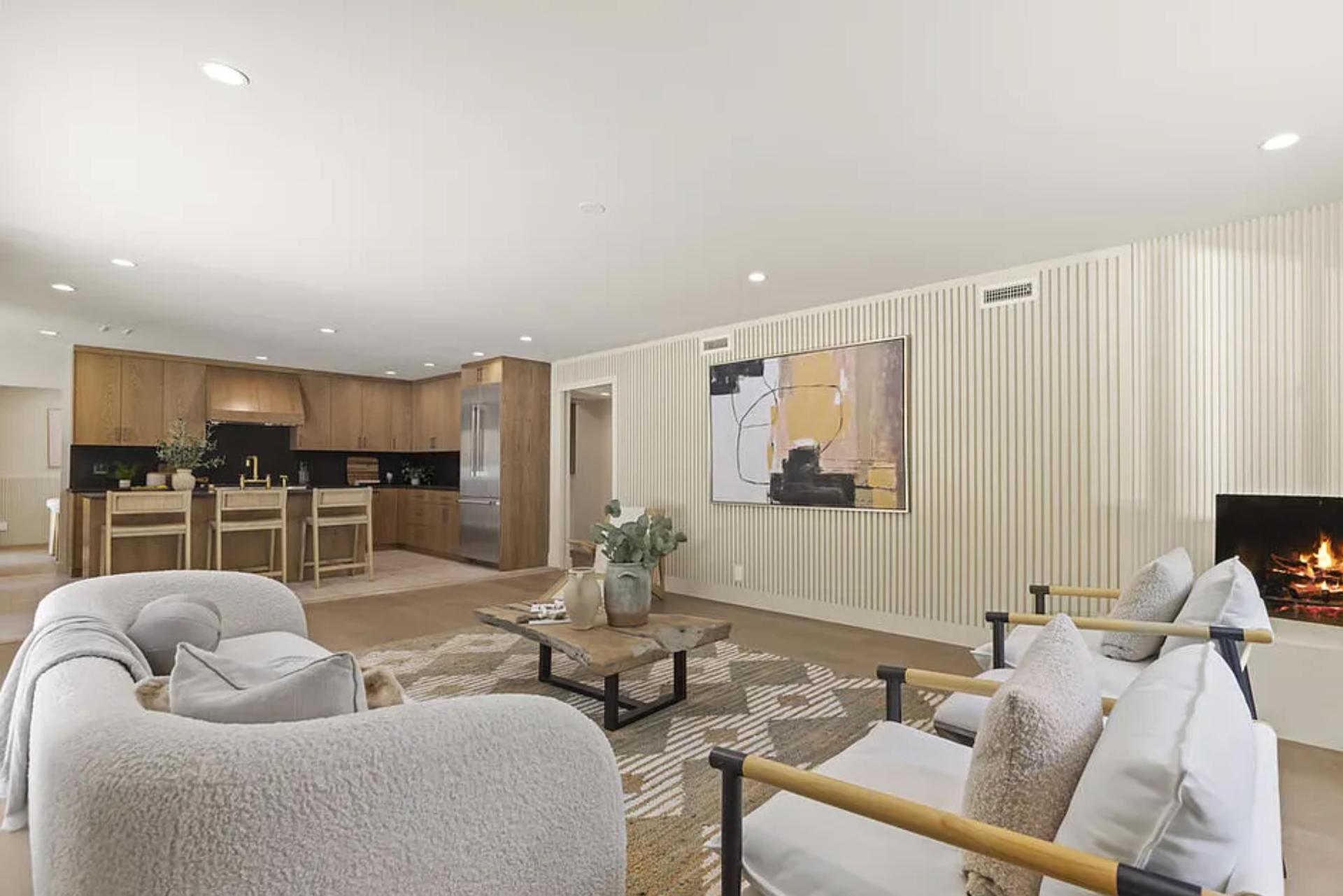 The Dona Modern | Photo 9