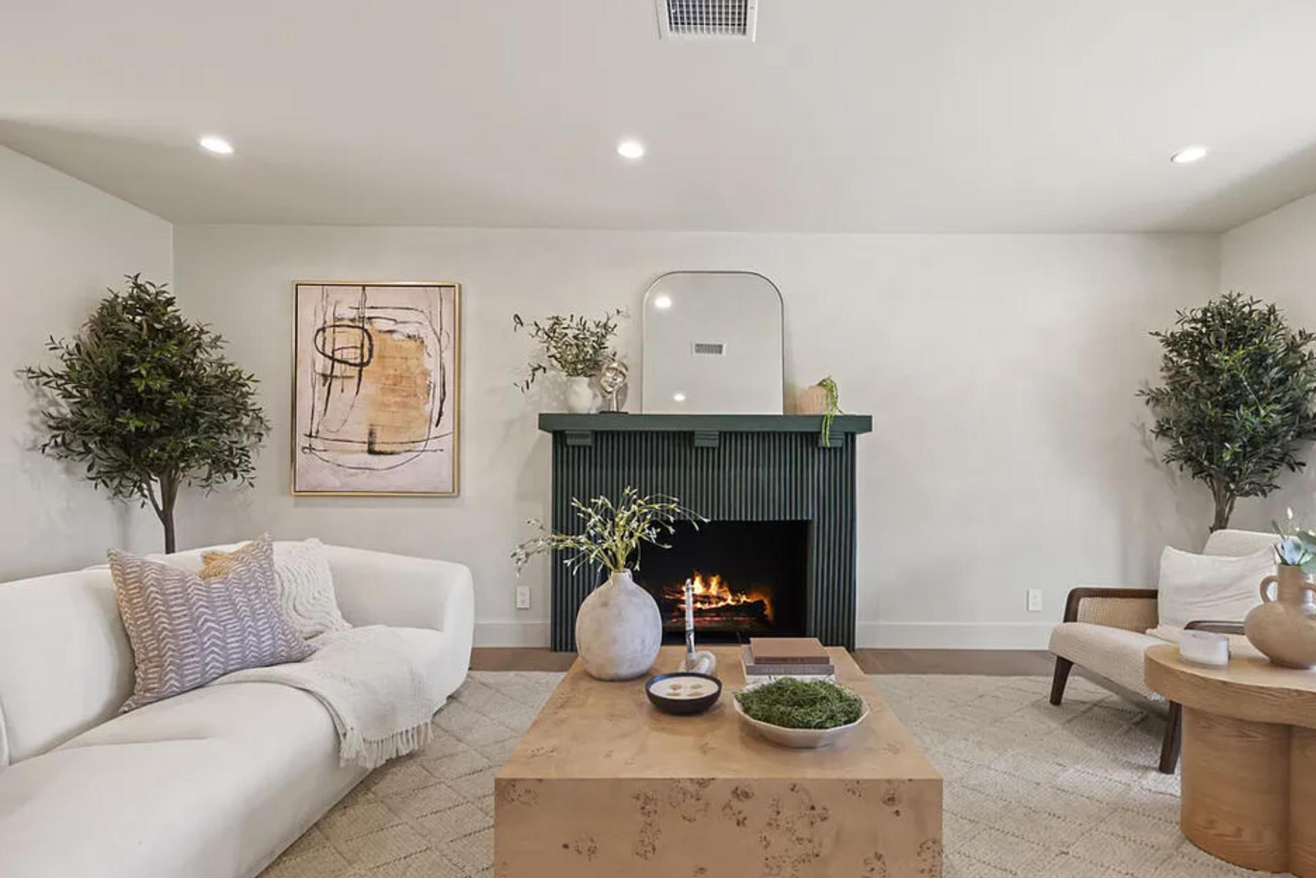 The Dona Modern | Photo 10