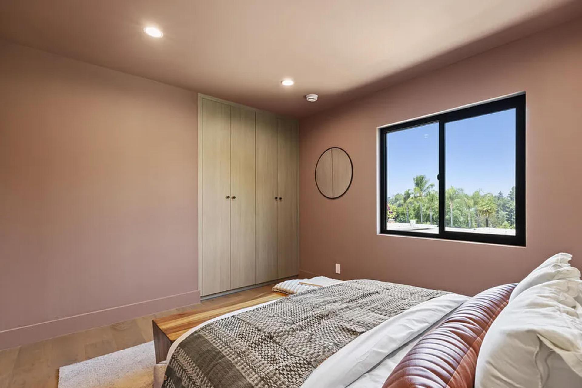 The Dona Modern | Photo 31