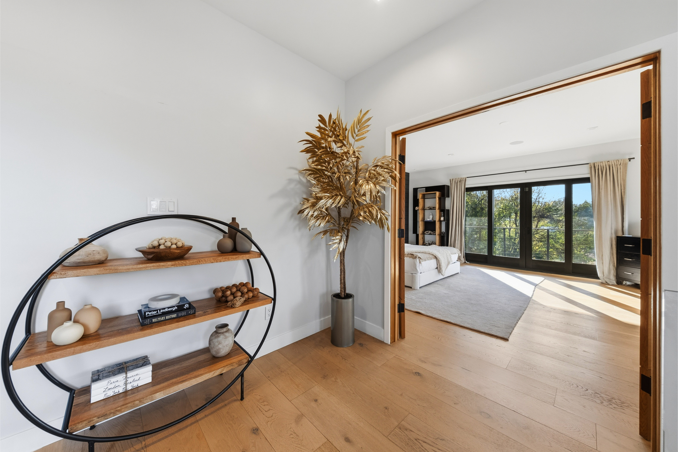 Farley Court | Photo 23