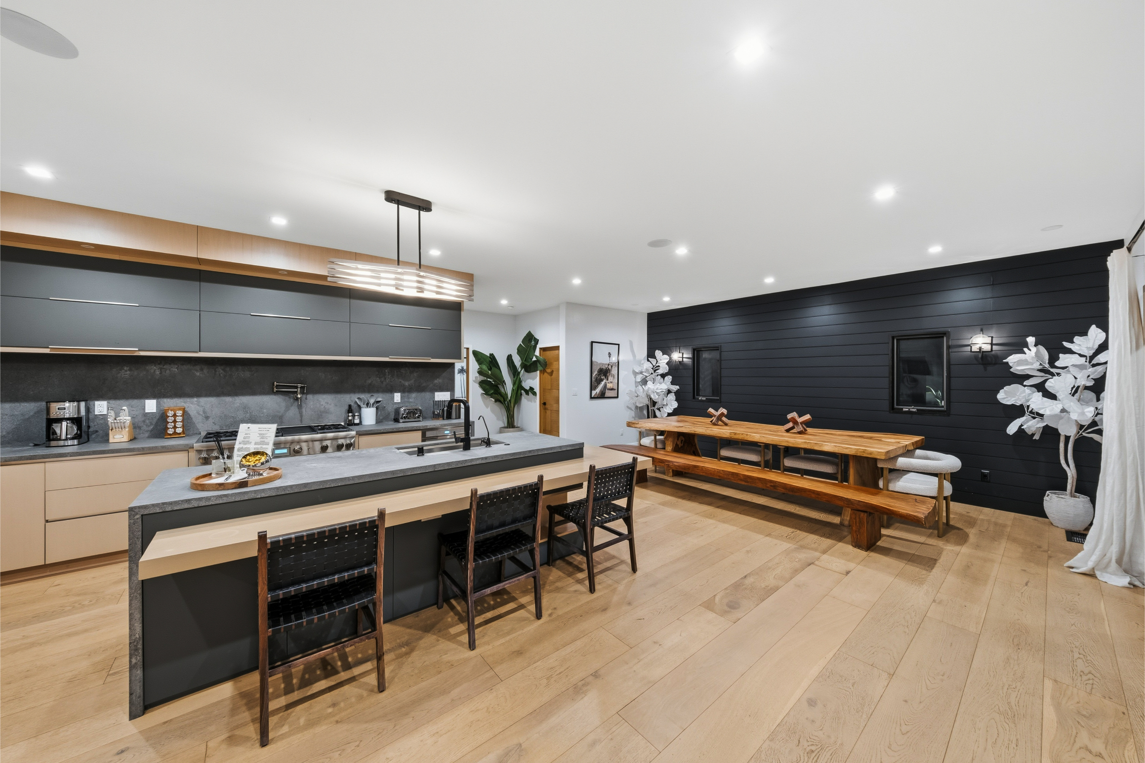 Farley Court | Photo 61